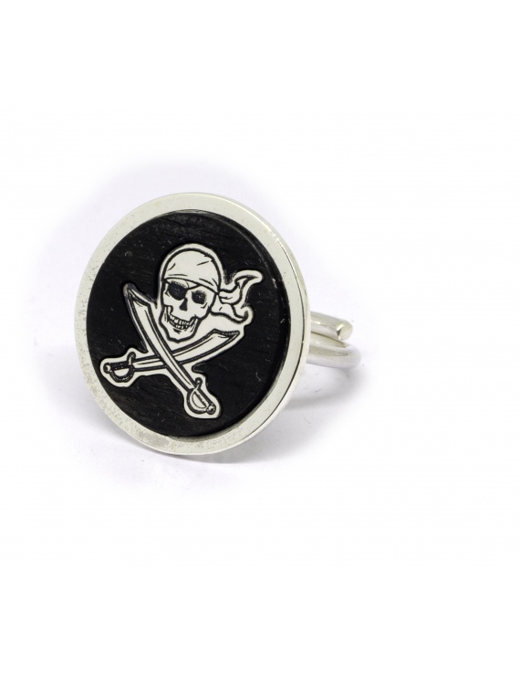 Calavera pirata espadas cruzadas